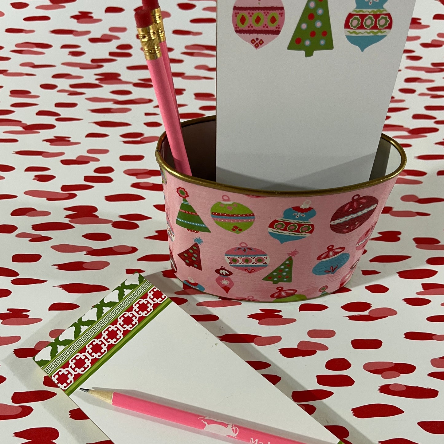 Petite Darling Ornaments Notepad Caddy