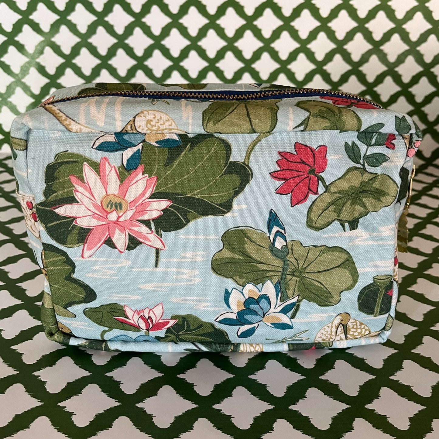 Large Cosmetics and Toiletries Bag/Meadow Club Sky Blue