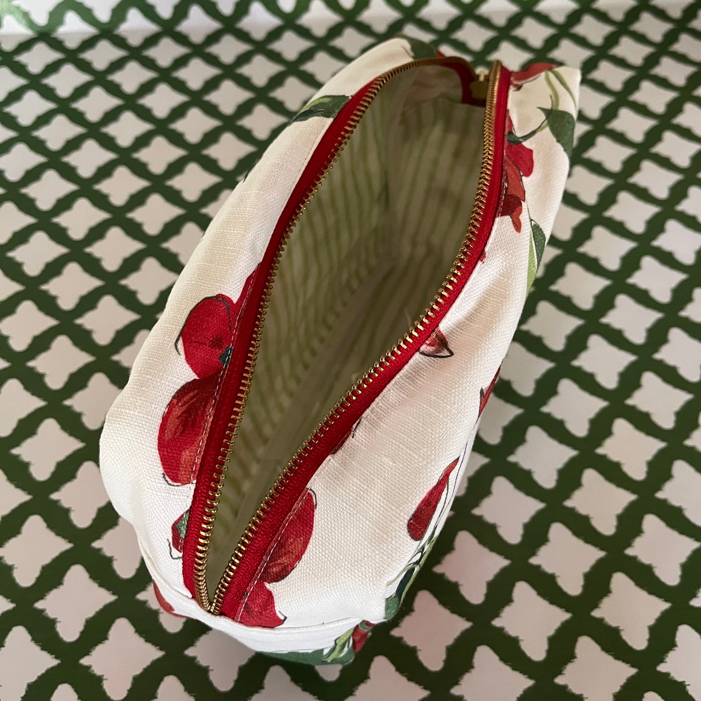 Large Cosmetics and Toiletries Bag/Cottage Grove Geranium Red