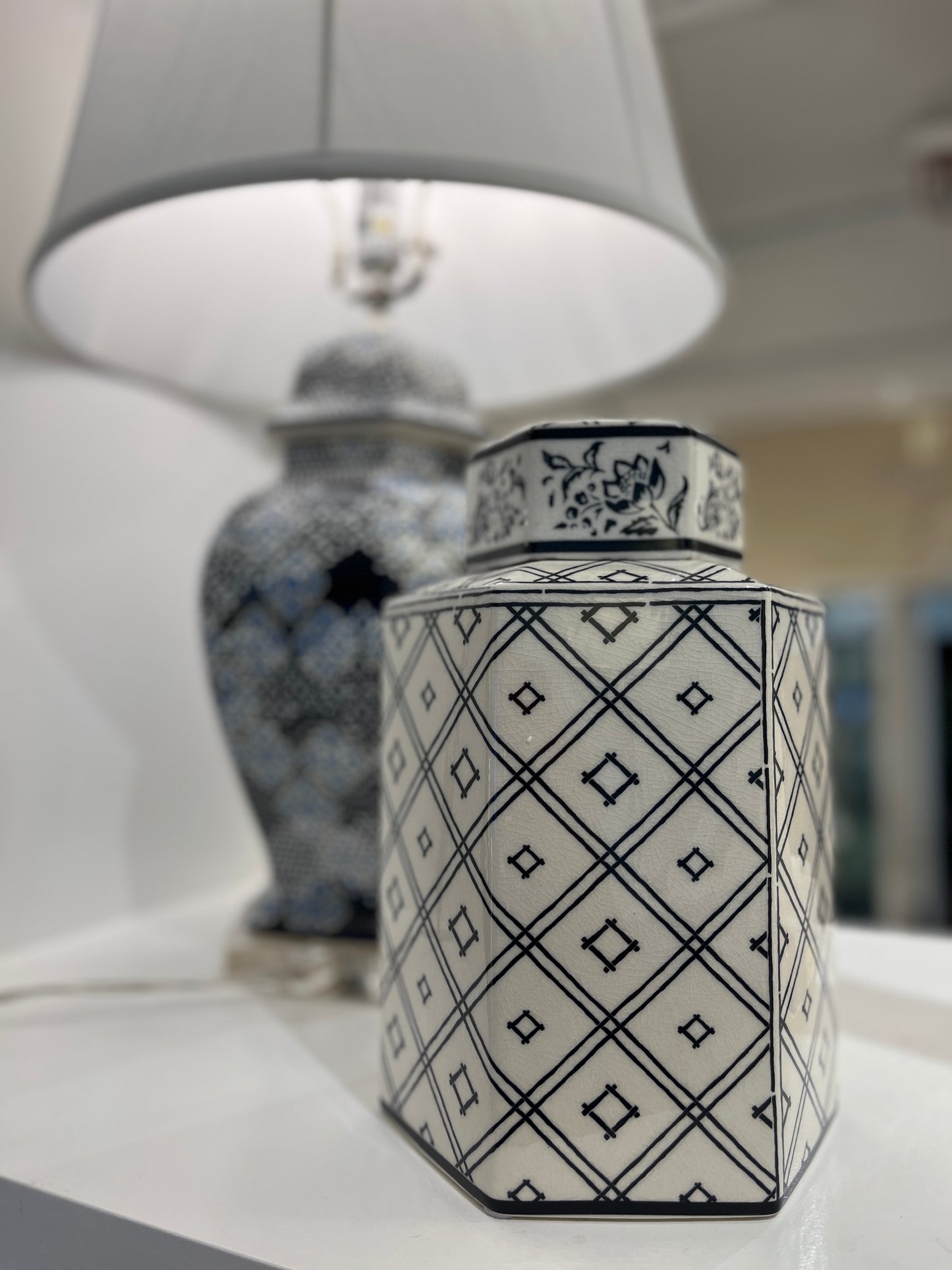 Royal Pavilion Hex Jar