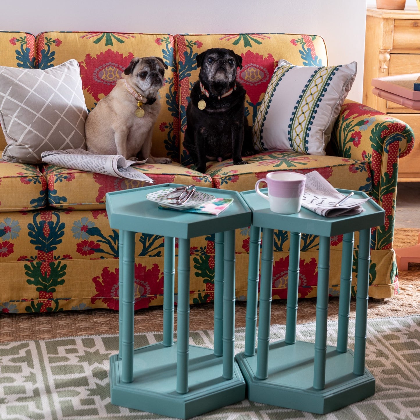 Sip Sip Bunching Drinks Table