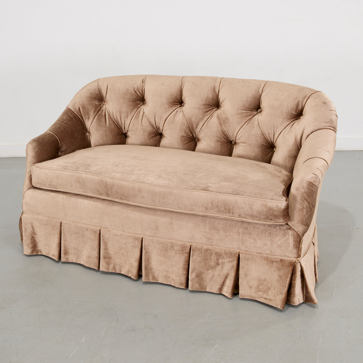 Button Tufted Loveseat