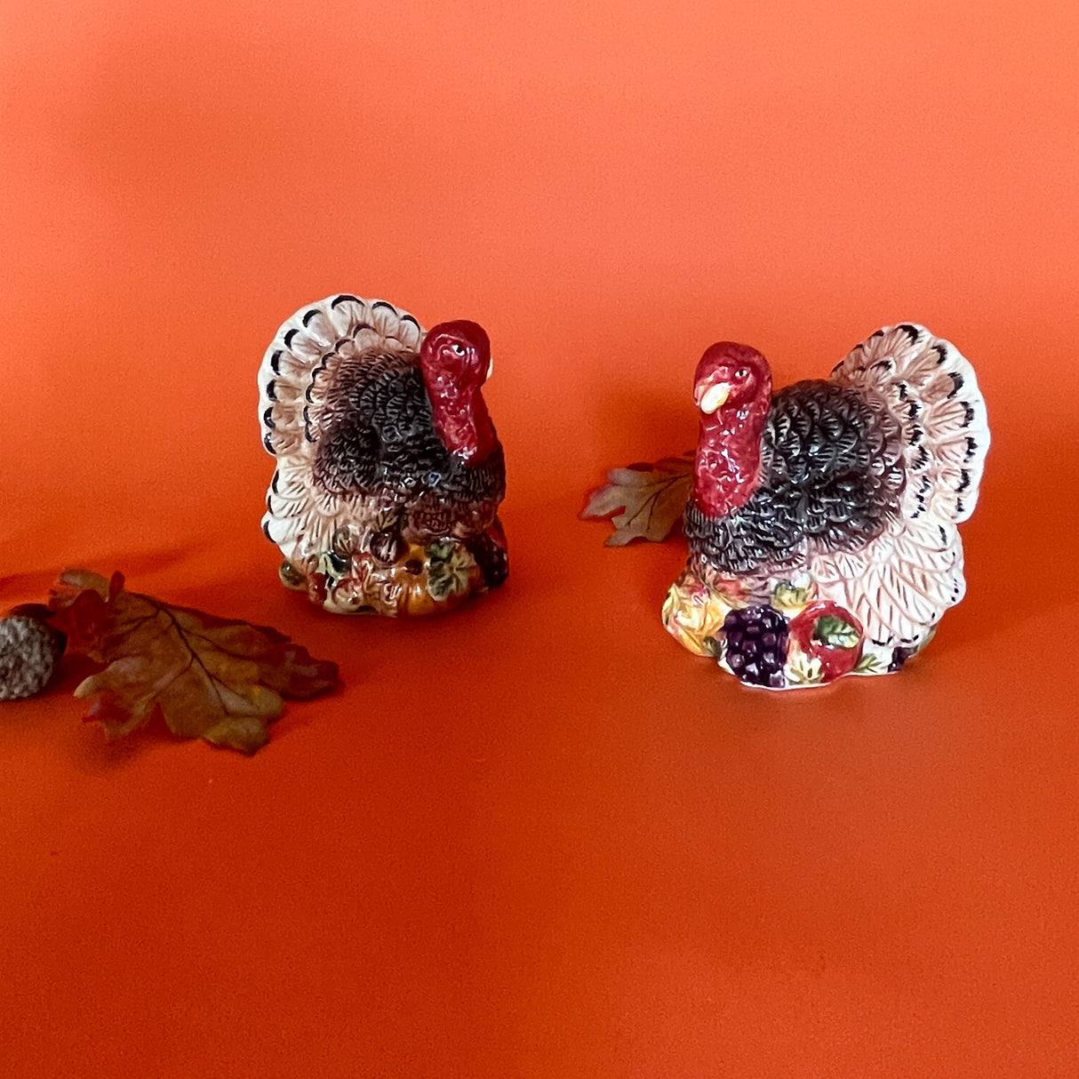 Vintage Ceramic Thanksgiving Turkeys Salt/Pepper Shakers, Set of 2