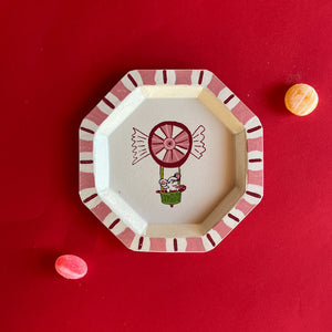 Christmas Treats tole metal trinket tray featuring a mouse with a candy hot air balloon