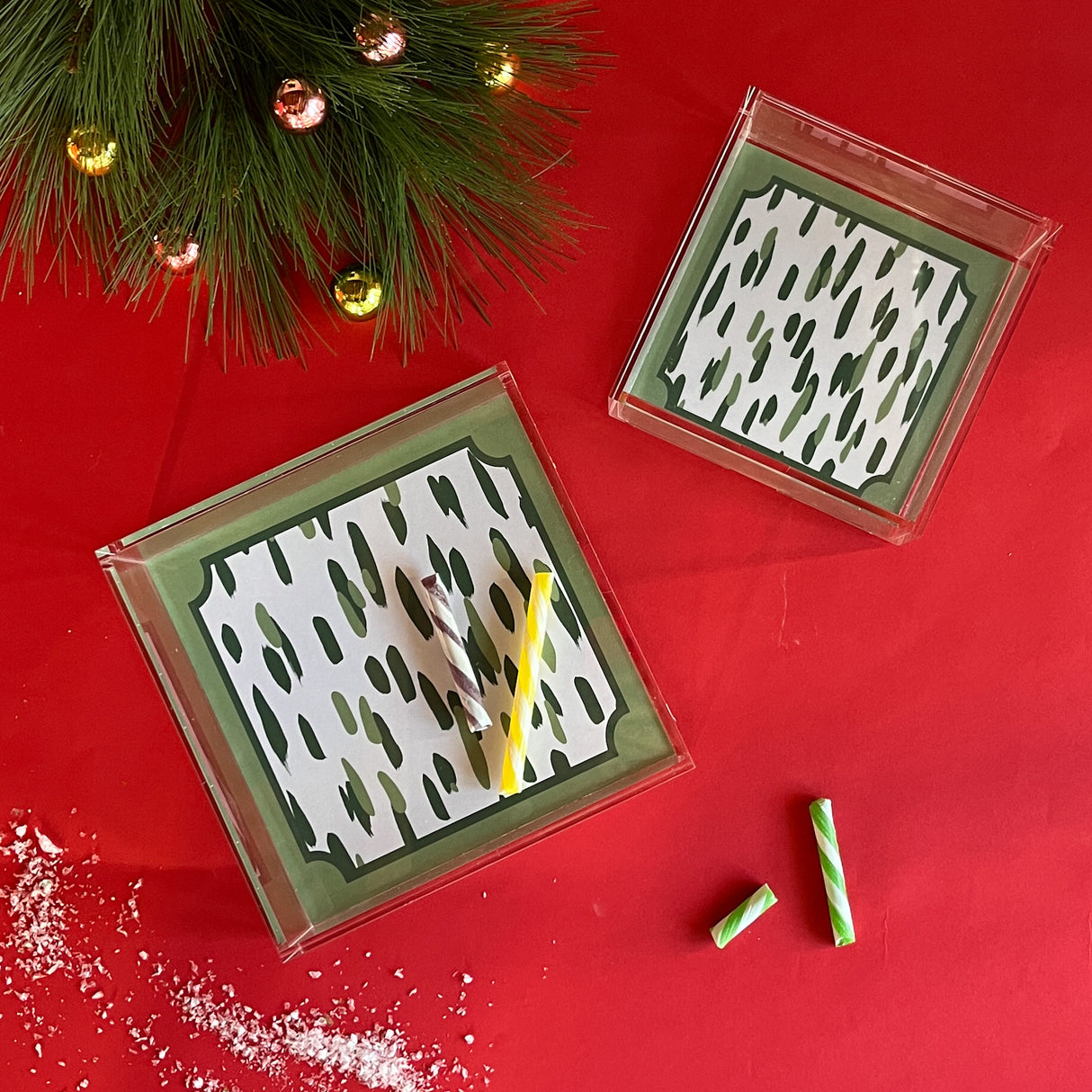 Club House Meadow Green Square Acrylic Tray, 3 Sizes. Club House design is two colors of green style rush strokes with a green border.