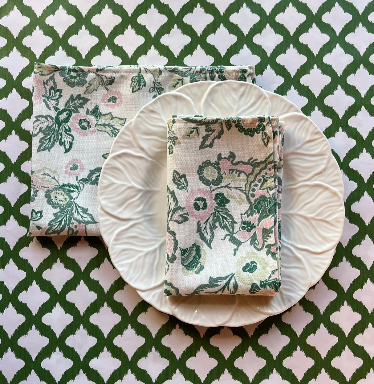 East of the Sun Chinoiserie cloth dinner napkin pair in celery green