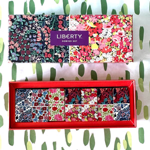 Liberty of London Domino Set