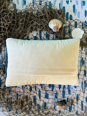 Crab Hooked Wool Pillow