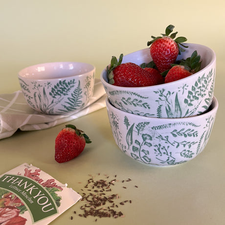 Hand-Stamped white and greenBotanic Bowls with strawberries