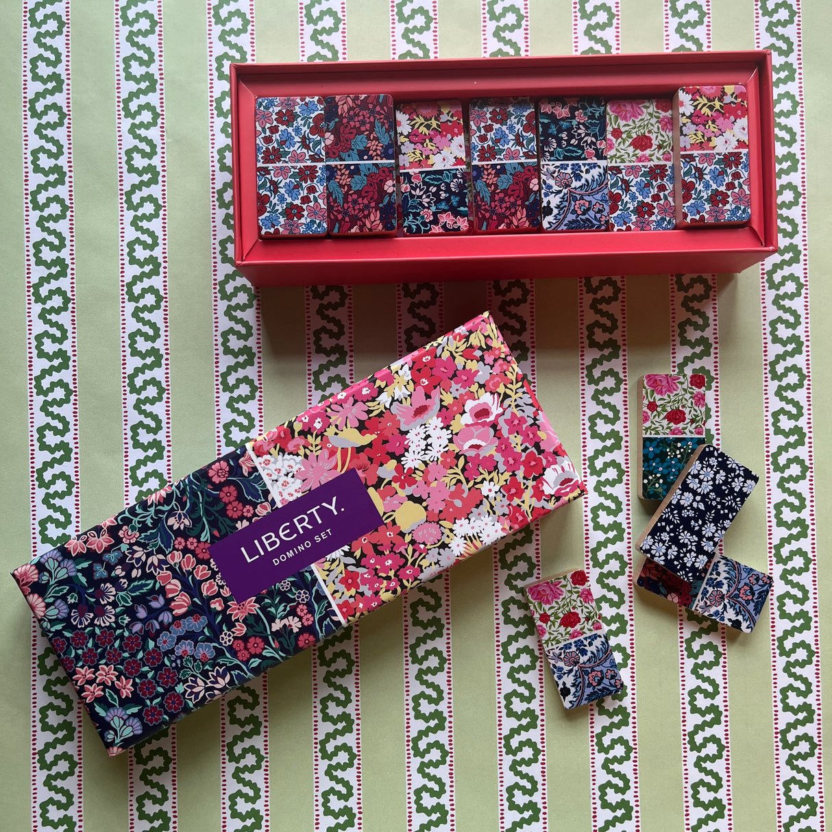 Liberty of London Domino Set