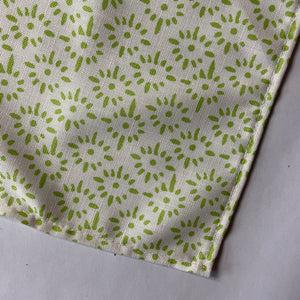 Toujours Provence Meadow Green No-Iron Table Runner