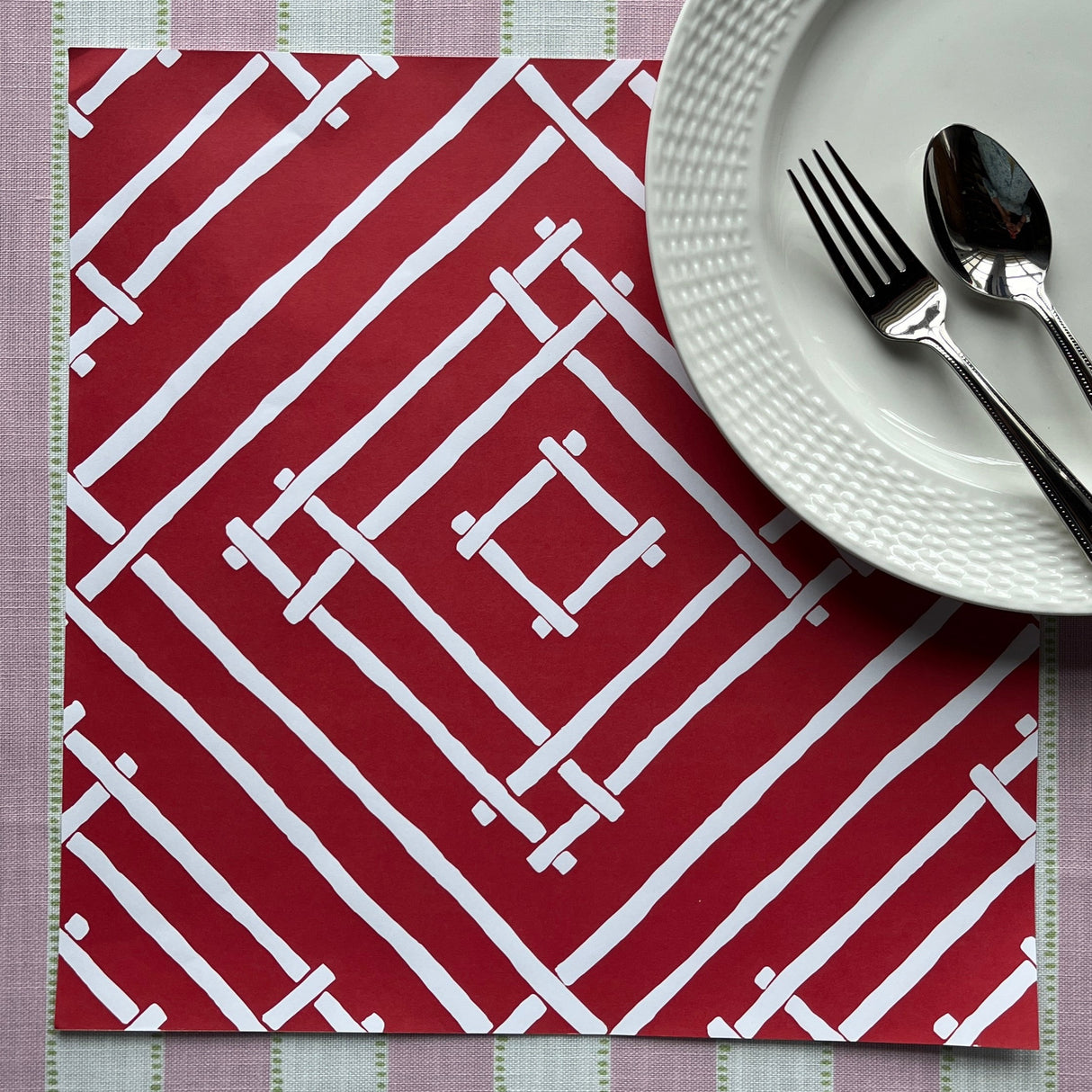 Island House Cranberry Red Square Paper Placemats, Pad of 20