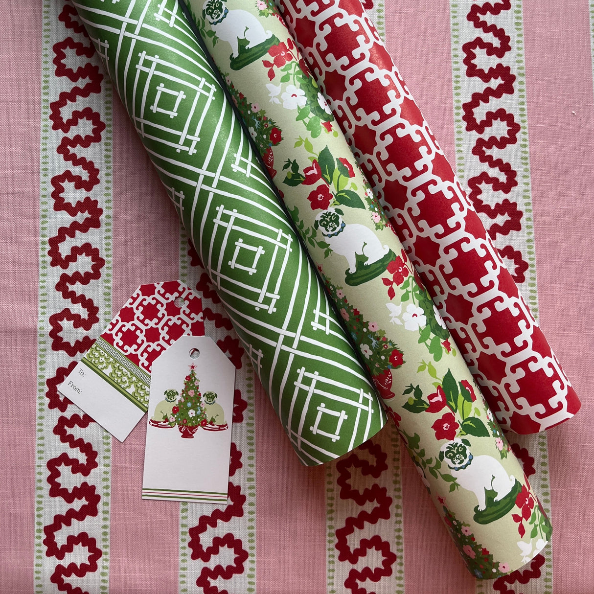 Gift Wrap Set, Red Monserrat