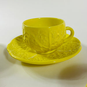 Portuguese Yellow Cabbage Cups and Saucers, Set of 4