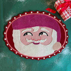 Jolly Santa Oval Hooked-Wool Accent Rug