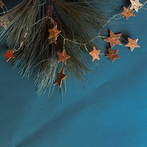 Sparkling Stars Gold Christmas Garland