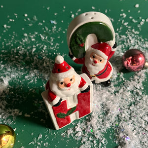 Ceramic Santa Hos Salt/Pepper Shakers, Set of 2