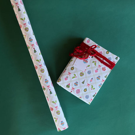 Darling Ornaments Christmas Gift Wrap Set