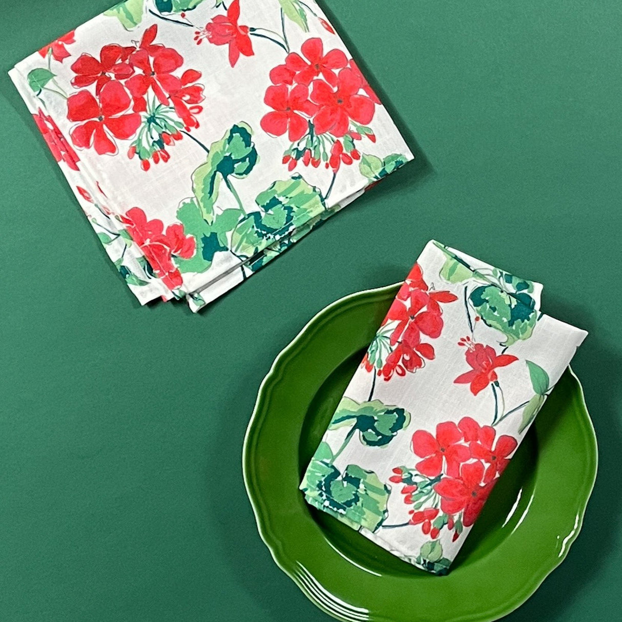 Cottage Grove Geranium Red No-Iron Dinner Napkins, Set of 2