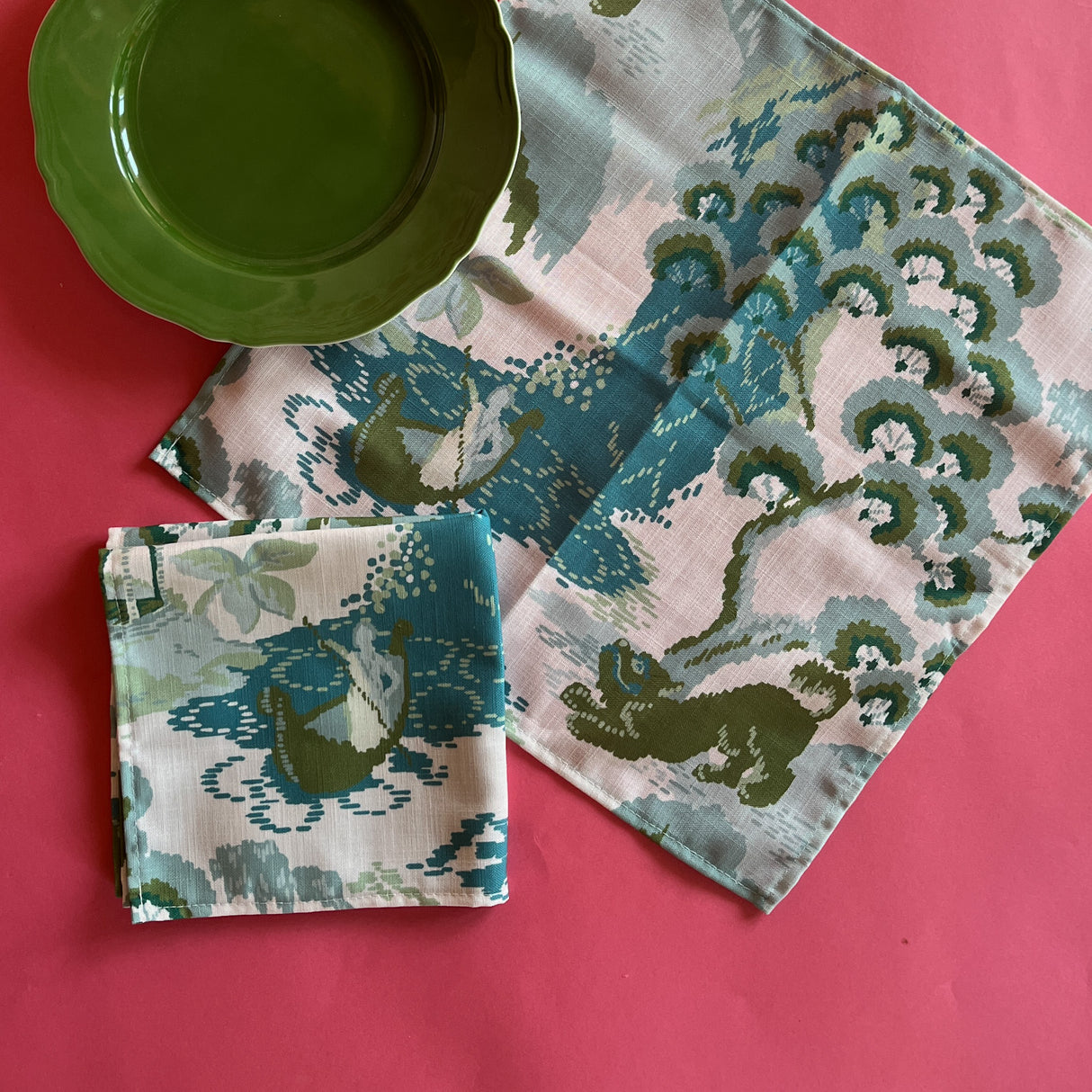 East of the Sun Green No-Iron Dinner Napkins, Set of 2