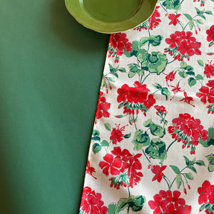 Cottage Grove Geranium Red No-Iron Table Runner