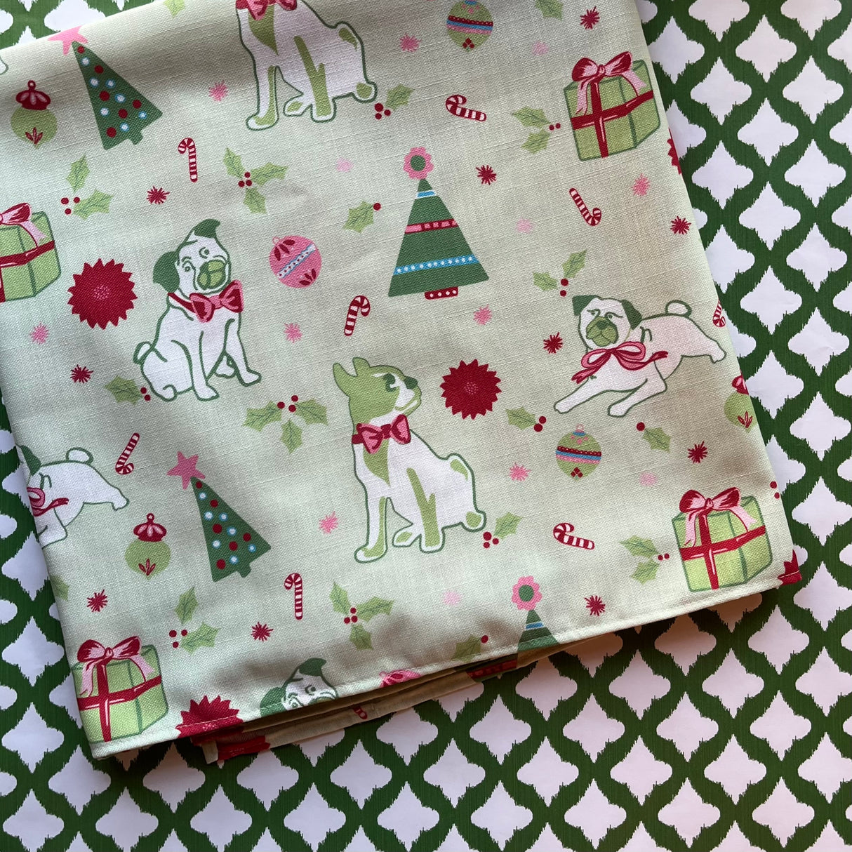 Pug Perfection Meadow Green No-Iron Christmas Tablecloth