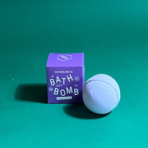 Stocking-Stuffer Christmas Bath Bombs