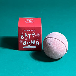 Stocking-Stuffer Christmas Bath Bombs