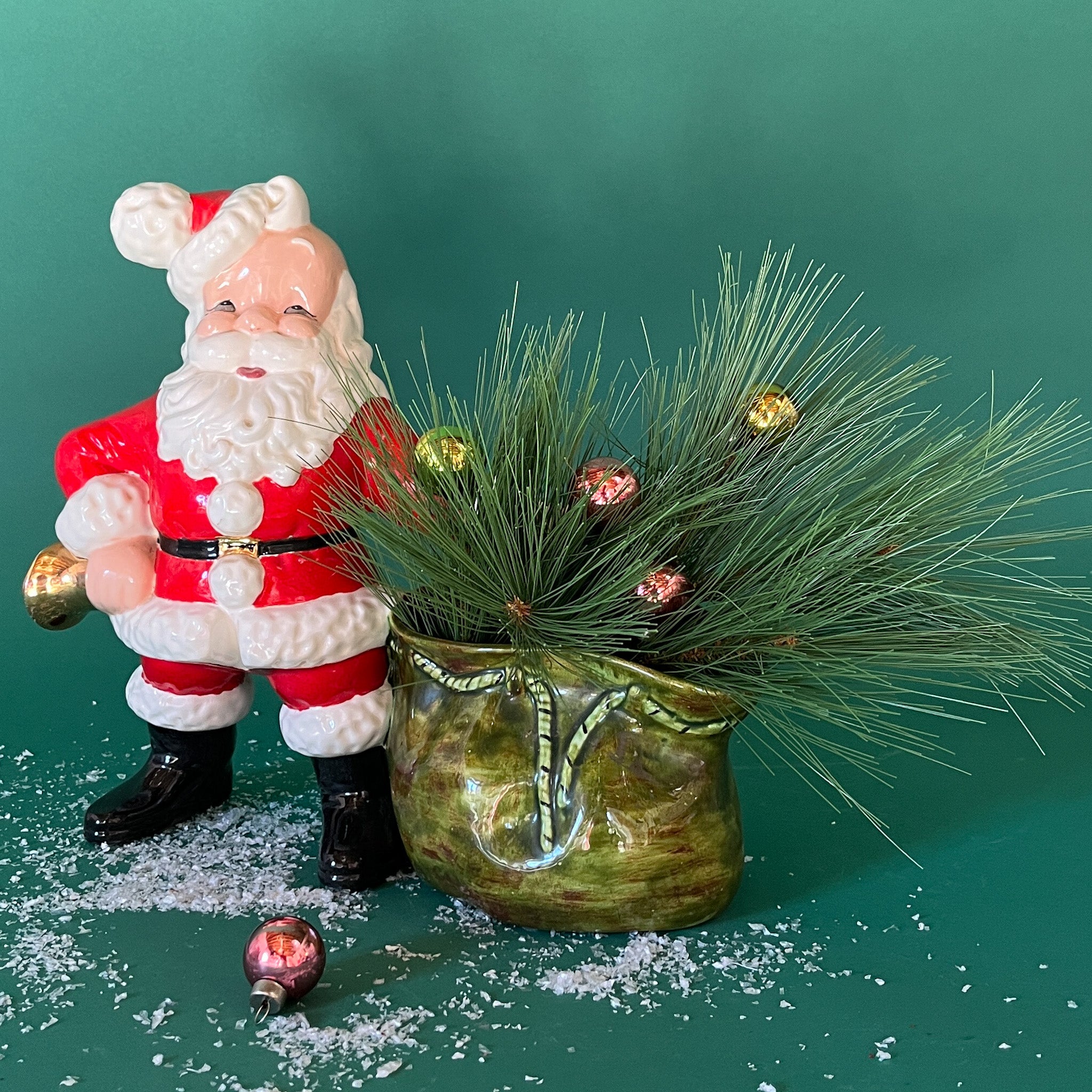 Ceramic Springtime Santa Vintage Ceramic Santa with Bell and Sack Planter/Vase – Madcap Cottage
