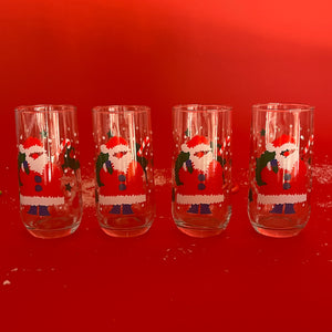 Vintage Santa Drinks Glasses, Set of 4