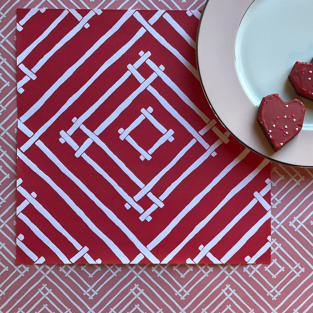 Island House Cranberry Red Square Paper Placemats, Pad of 20