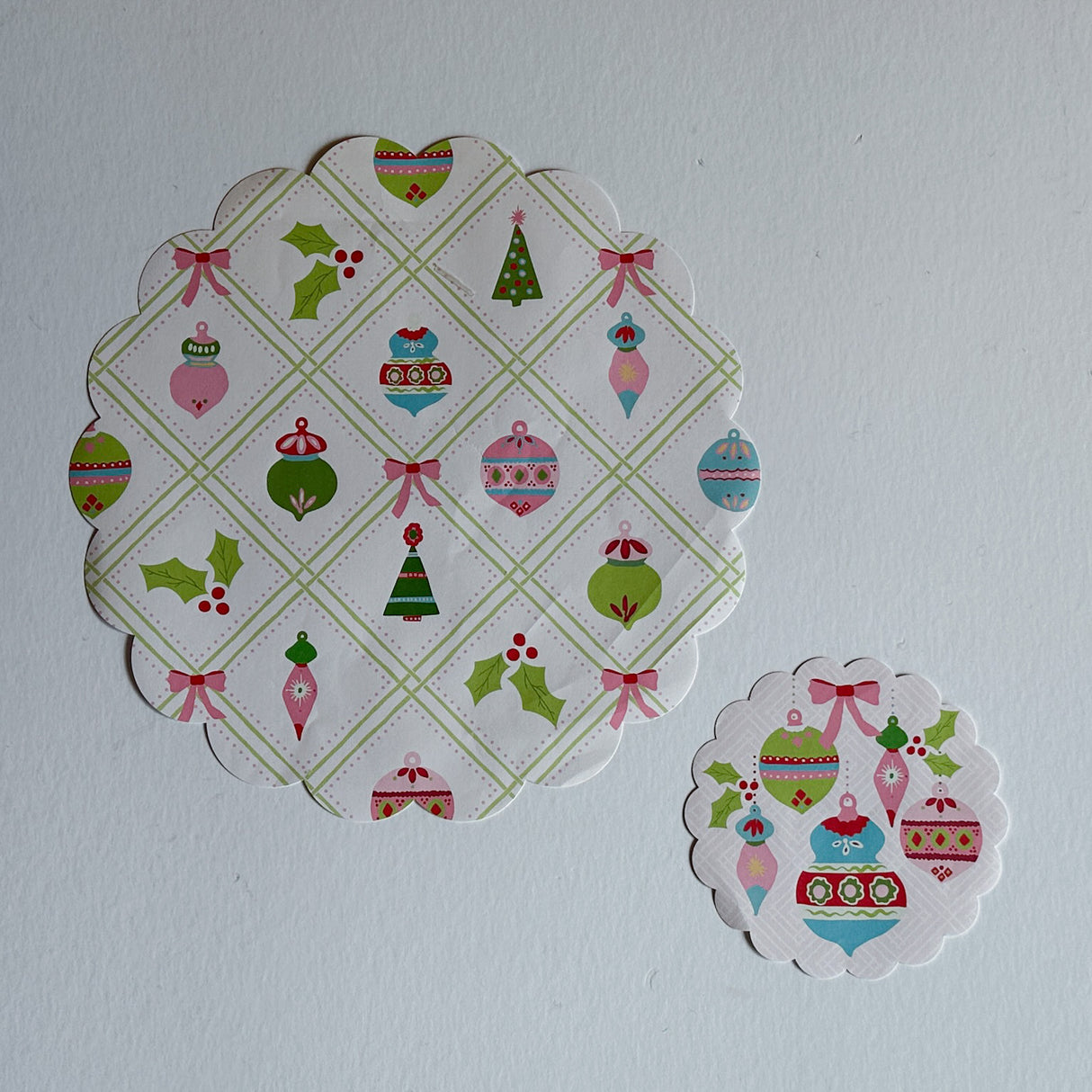 Darling Ornaments Paper Christmas Doily Set