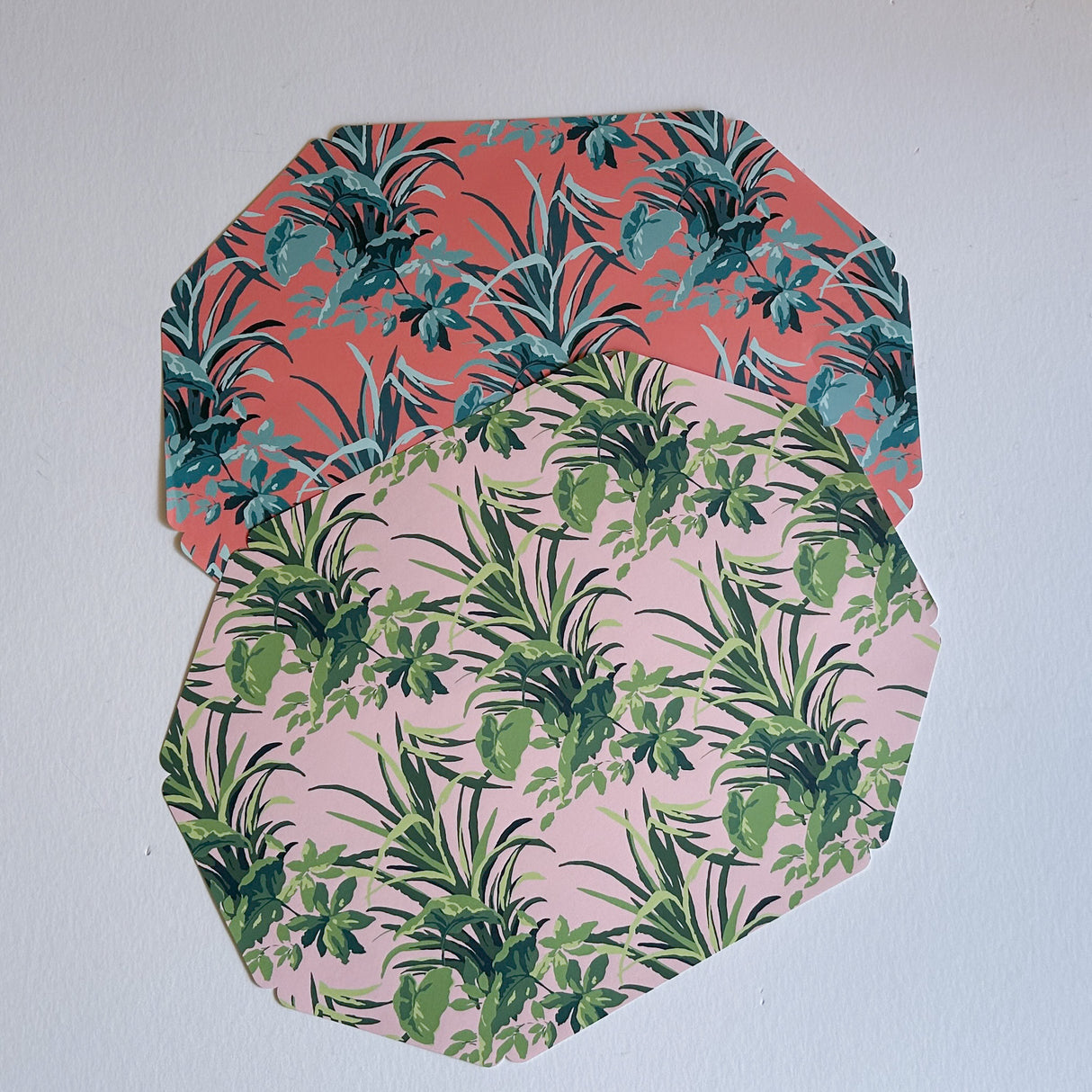 Jungle Road Octagonal Paper Placemats, Pad of 20