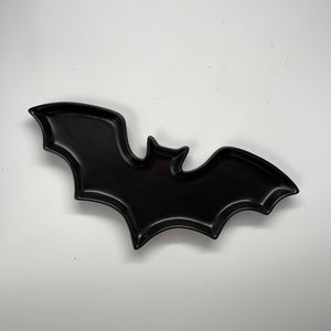 Madcap cottage black bat shaped halloween plate