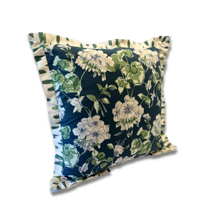 Cottage Grove Pillow with Club House Flange