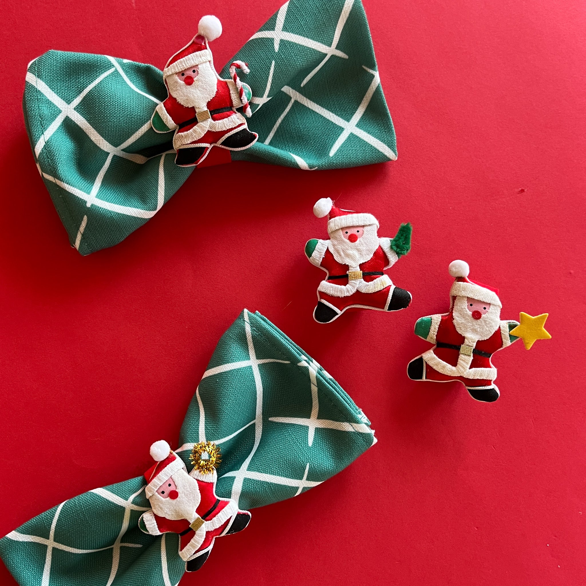 Vintage Satin Santa w/Gifts Napkin Rings, Set of 4