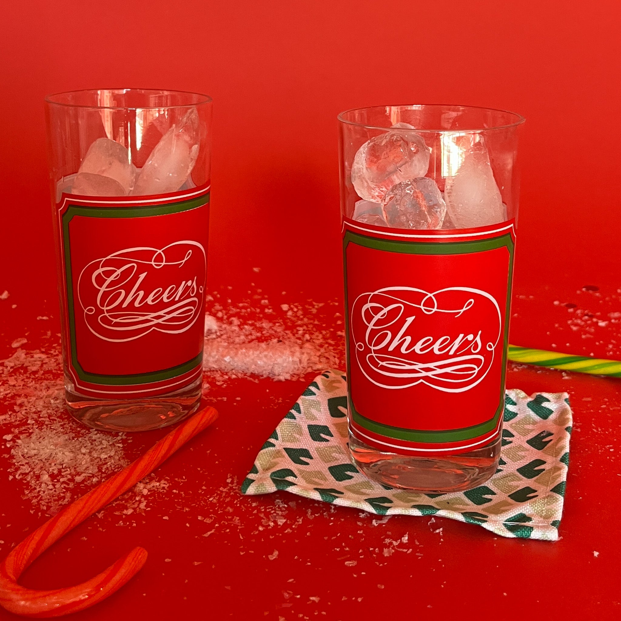 Vintage Tall Red/Green Drinks Glasses, Set of 6. The word Cheers is written in Calligraphy