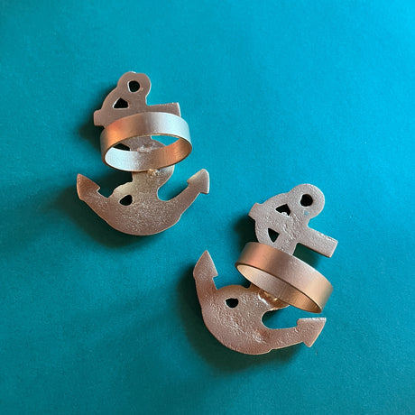 Gilt Metal Anchor Napkin Rings, Set of 4