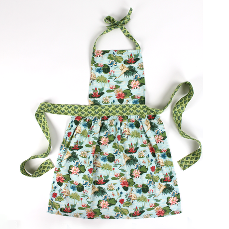 madcap cottage Meadow Club Lilies Apron