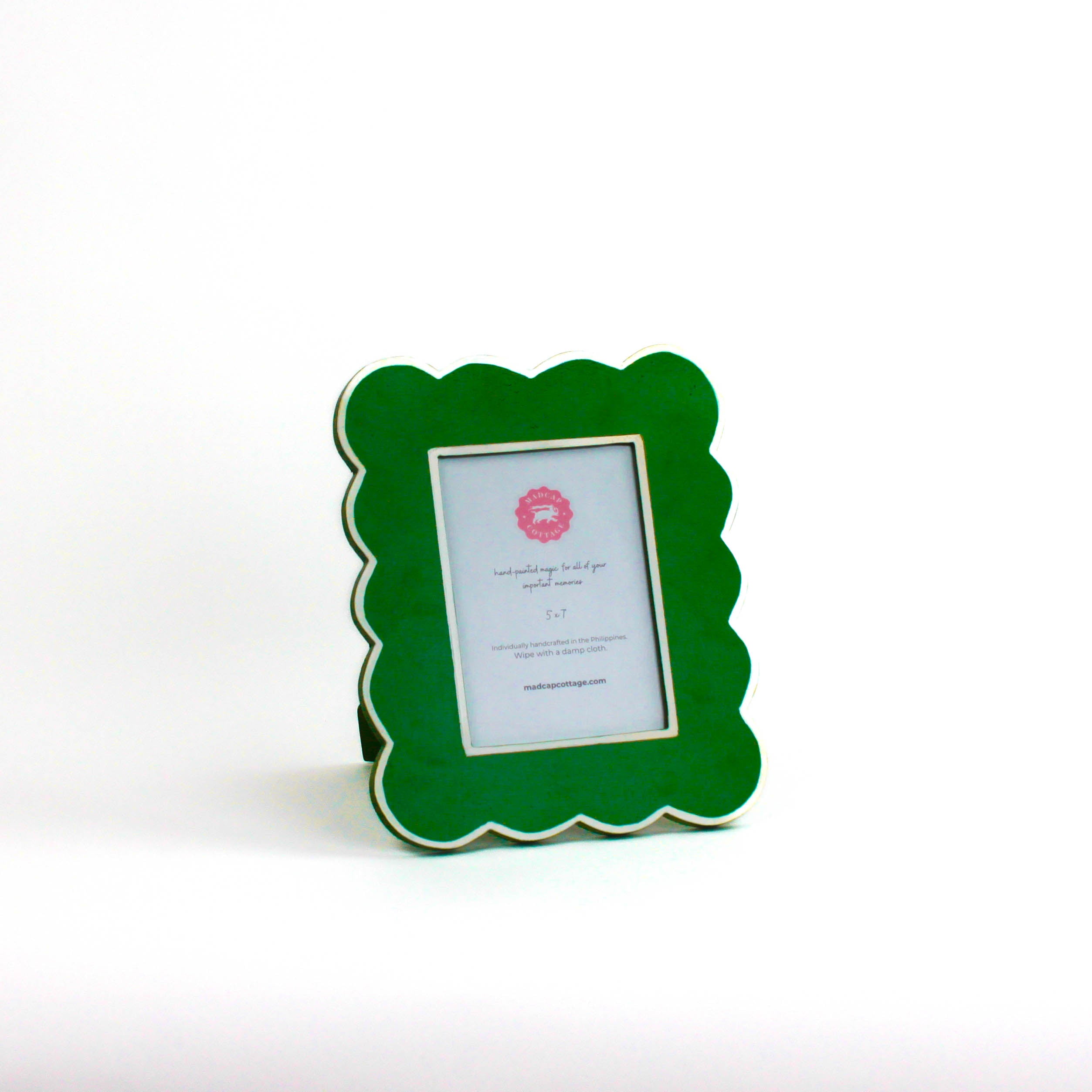 5 x 7 Green scalloped photo frame on a white background
