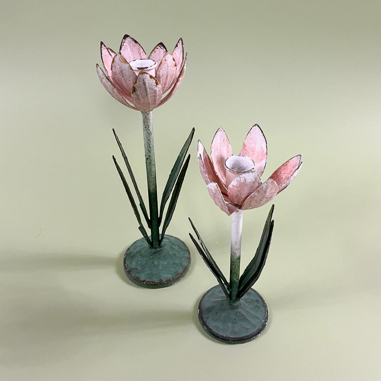 hand-painted tole metal tulip flower candle holders