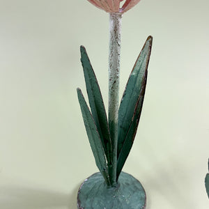 tulip candleholder stem detail