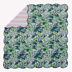 Flat view of the Bar Harbor 3pc reversible bed set showing a corner of the reverse pattern.